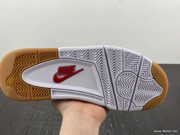 Jordan 4 DR5415-160 Air x Nike SB 0611